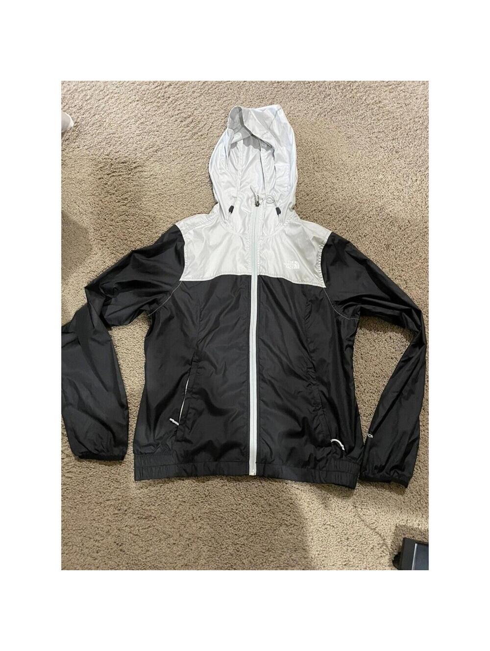 Boy's The North Face windwall jacket Size 14-16 white / black windbreaker